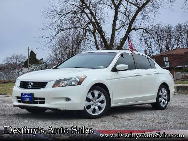 2009 Toyota Camry LE, 104923, Photo 1