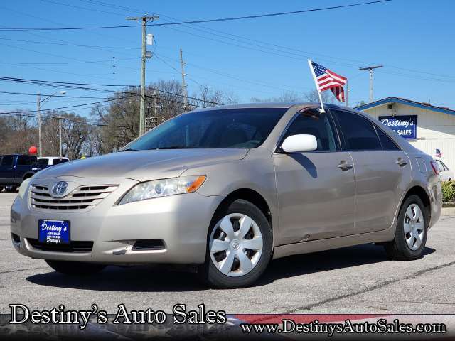 2015 Toyota Camry SE, 052448, Photo 1