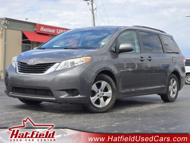 2012 Toyota Sienna Base V6 7 Passenger, 208631, Photo 1