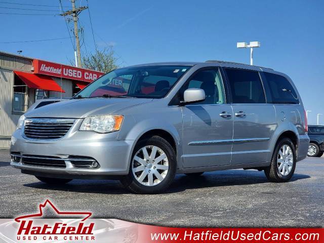 2010 Chrysler Town & Country Touring, 206103, Photo 1