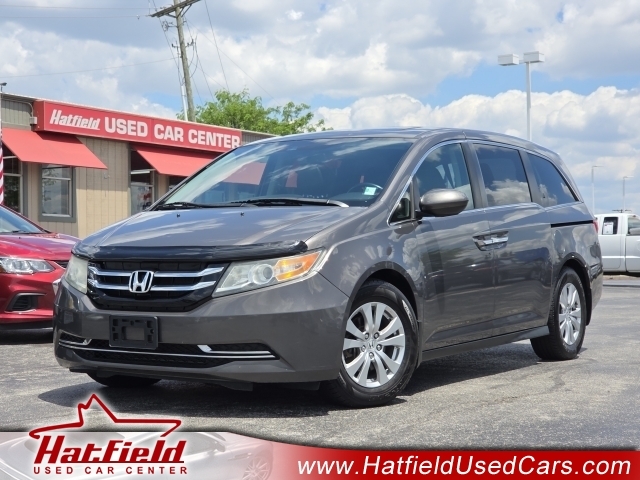 2015 Chrysler Town & Country Touring, 209686, Photo 1