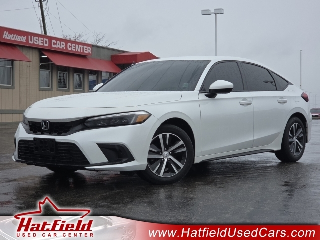 2016 Ford Focus Titanium, 209322, Photo 1