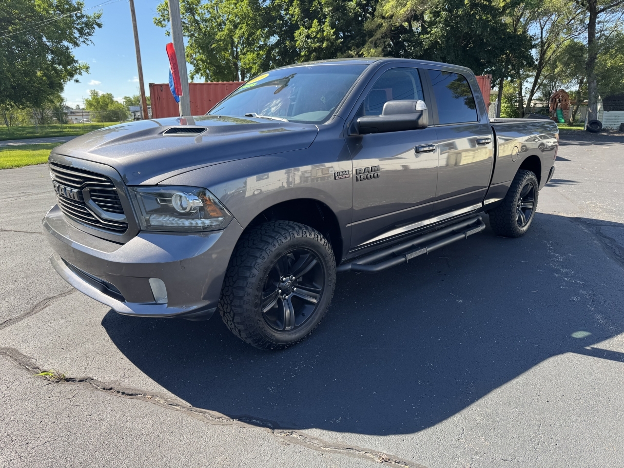2018 Ram 1500 Express Quad Cab 4x4 6'4