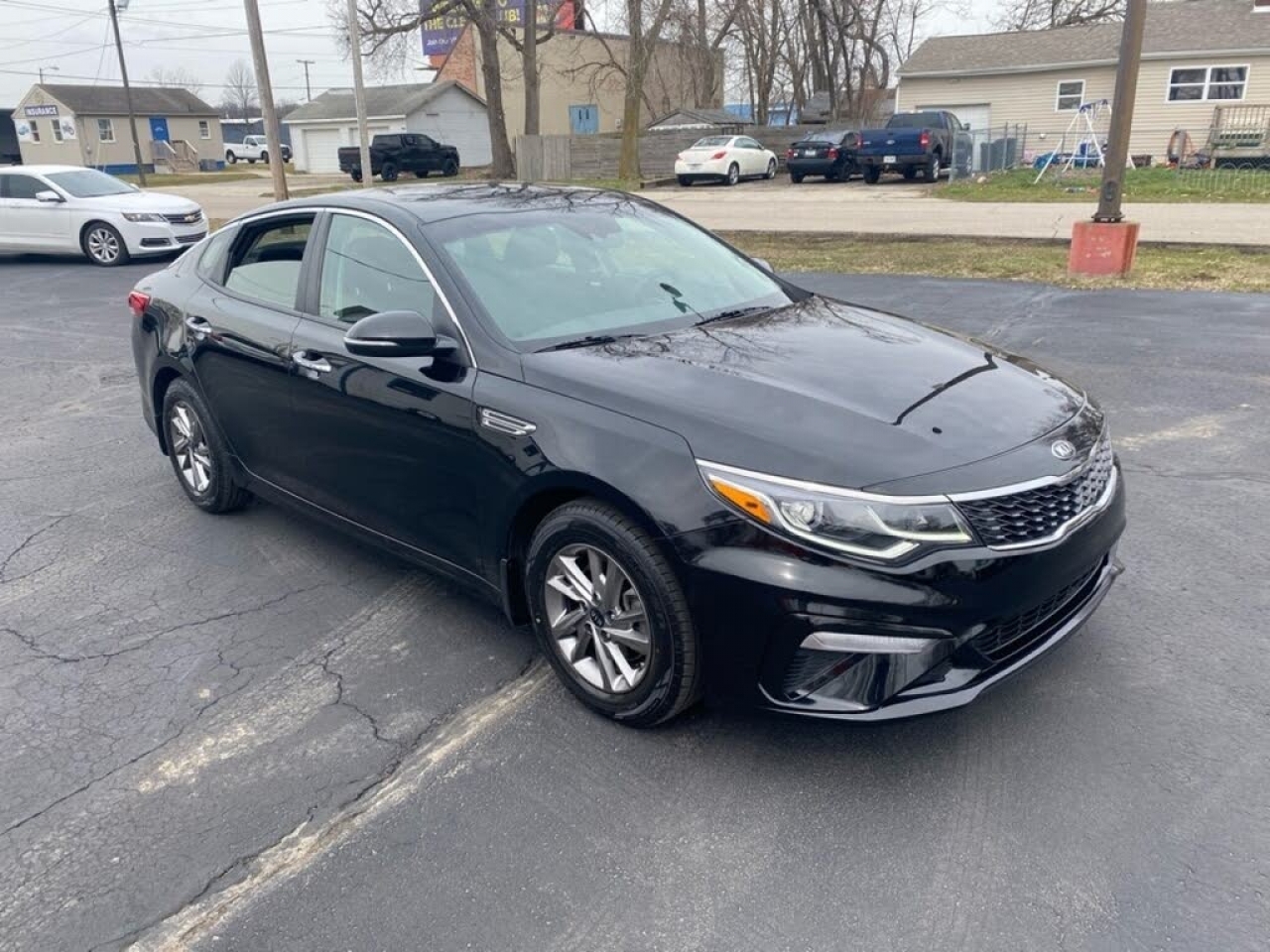 2019 Kia Optima LX, 362805, Photo 1