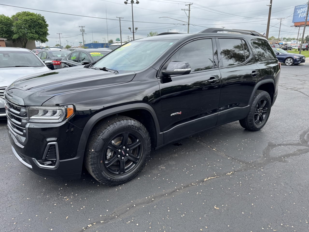 2020 GMC Acadia SLE, 207470, Photo 1