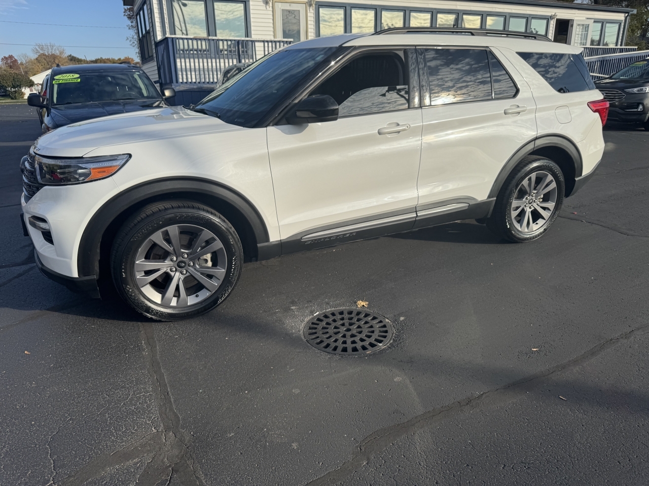 2019 Ford Escape SEL, B41440, Photo 1